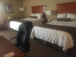 Room #39009623 at Fort Washington Inn