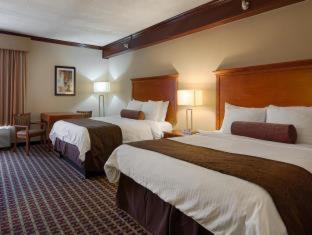 Room #39009623 at Fort Washington Inn