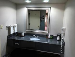 Room #31335611 at Best Western Deming Southwest Inn