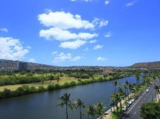 Room #5685609 at Wayfinder Waikiki