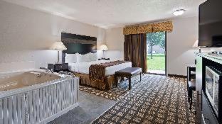 Room #153178727 at Best Western Beacon Inn