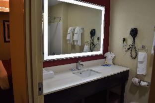 Room #51332221 at Spark by Hilton Destin