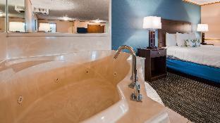 Room #34535021 at Best Western Woodhaven Inn