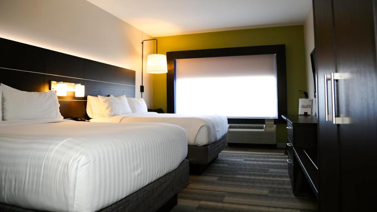 Queen Room with Two Queen Beds - Hearing Accessible - Non-Smoking at Holiday Inn Express & Suites Kingston-Ulster by IHG
