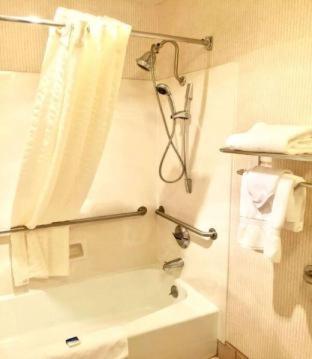 Room #31297521 at Best Western Plus Placerville Inn
