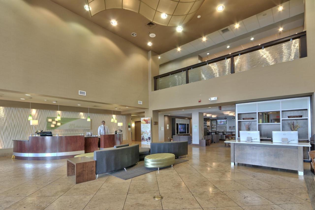  | Holiday Inn & Suites Albuquerque-North I-25, an IHG Hotel