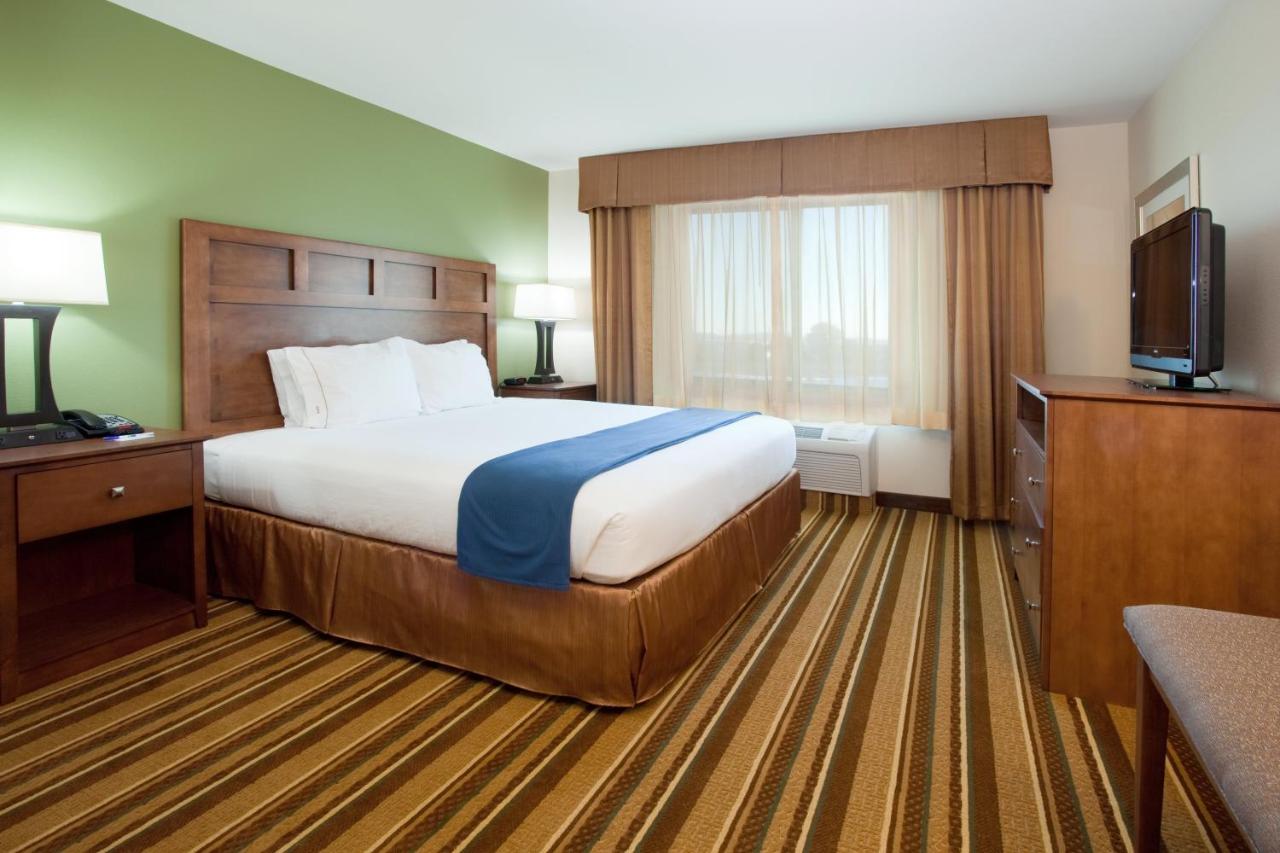  | Holiday Inn Express Hotel & Suites Los Alamos