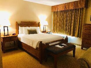 Room #43338922 at Best Western Plus Waterbury - Stowe