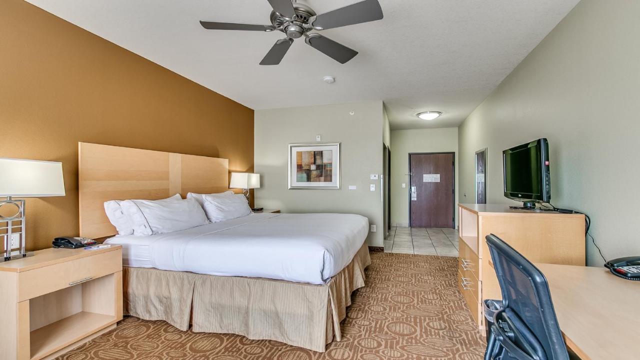  | Holiday Inn Express Hotel Suites Lubbock Southwest-Wolfforth