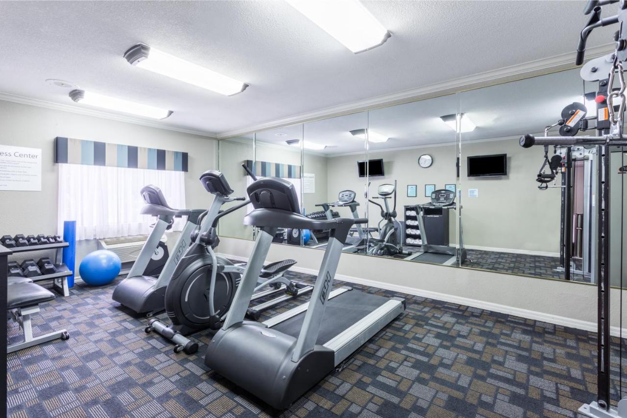 | Holiday Inn Express Hotel & Suites Lake Charles, an IHG Hotel
