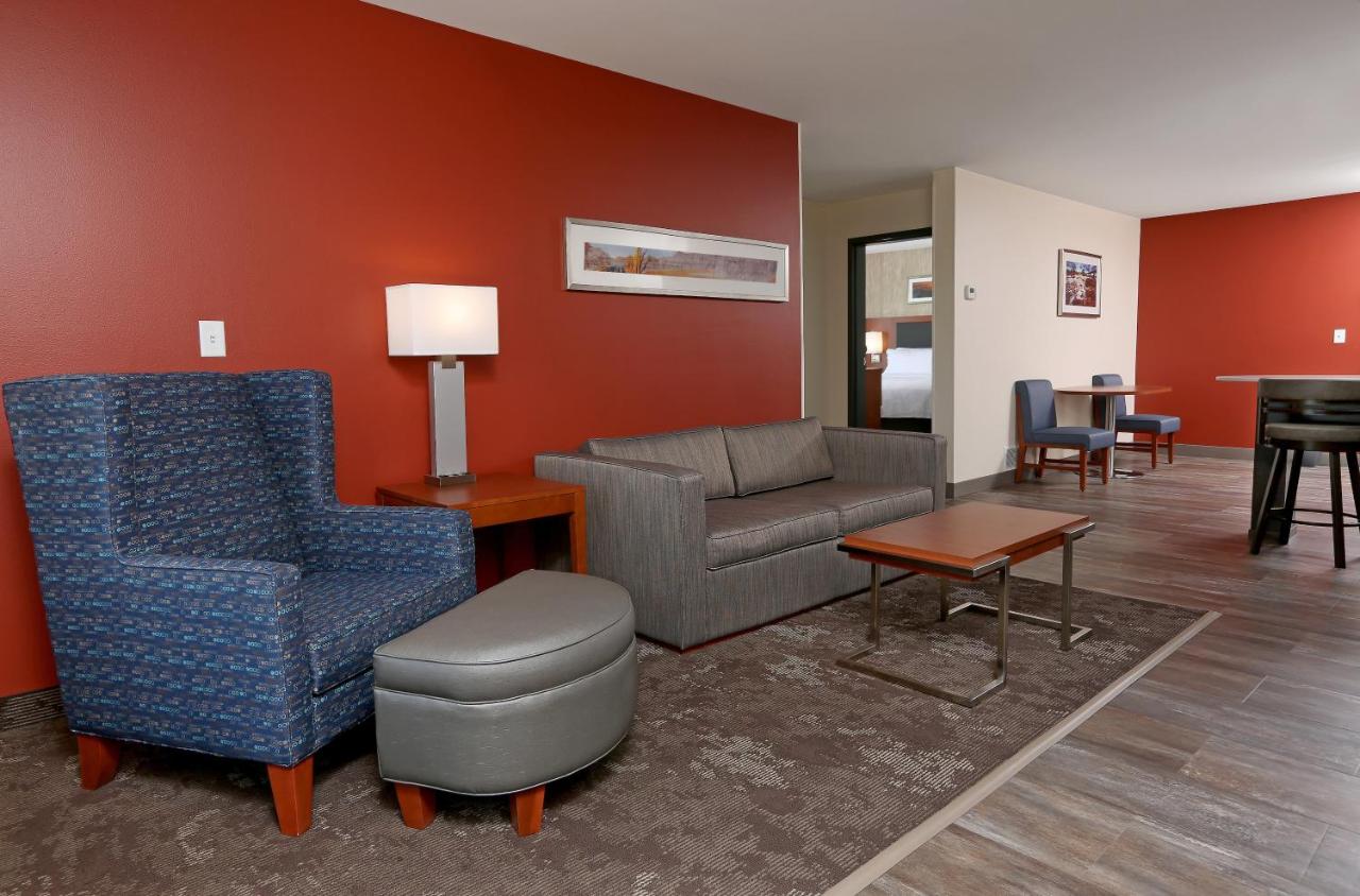Deluxe Suite with Two Beds- Non-Smoking at Holiday Inn & Suites Sioux Falls - Airport, an IHG Hotel