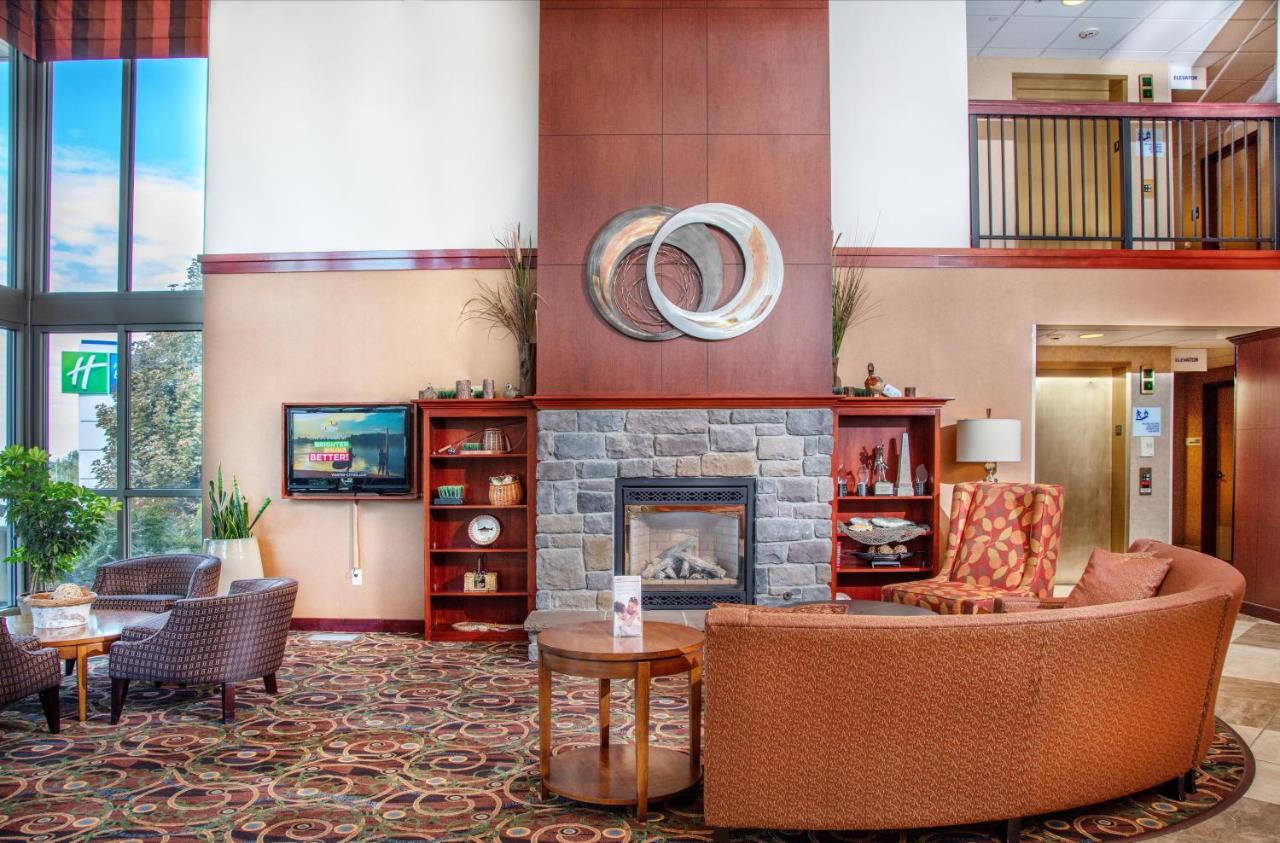 | Holiday Inn Express Hotel & Suites Richland