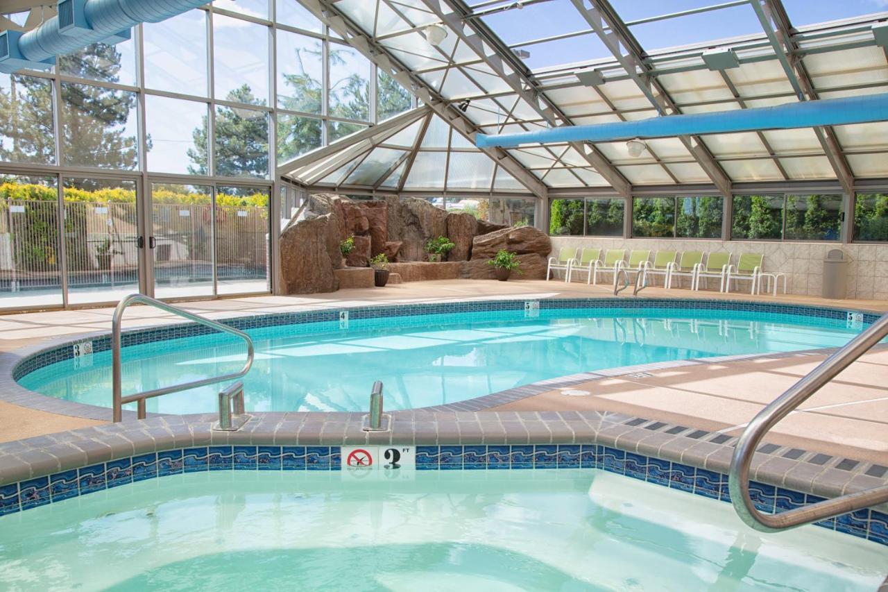 | Holiday Inn Express Hotel & Suites Richland