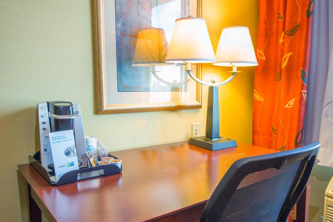 | Holiday Inn Express Hotel & Suites Richland