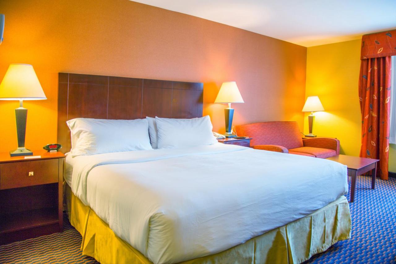 | Holiday Inn Express Hotel & Suites Richland