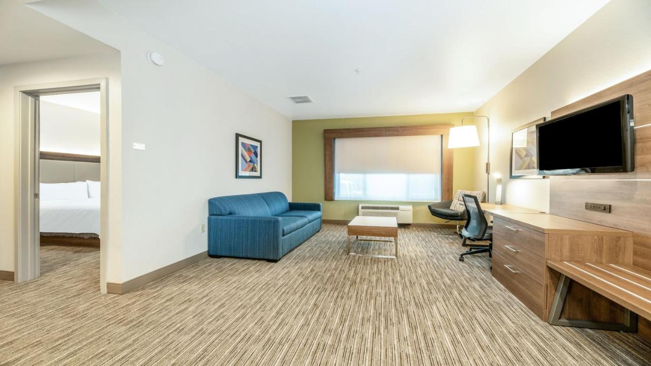 Superior King Suite - Non-Smoking at Holiday Inn Express Fremont-Milpitas Central by IHG