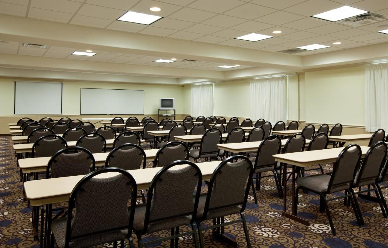 | Holiday Inn Express & Suites La Porte, an IHG Hotel