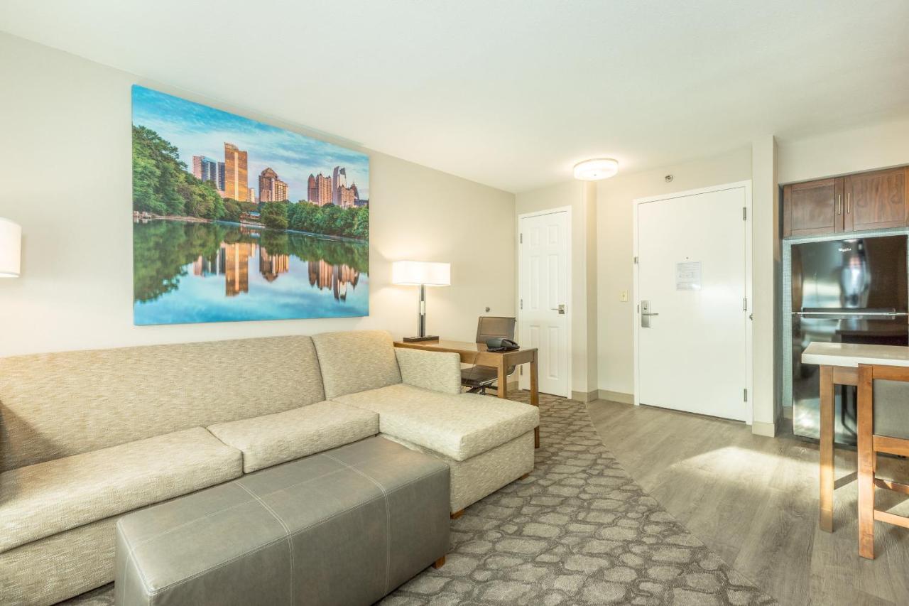 Suite with Mobility Accessible Roll-In Shower - Non-Smoking at Holiday Inn Hotel & Suites Peachtree City by IHG