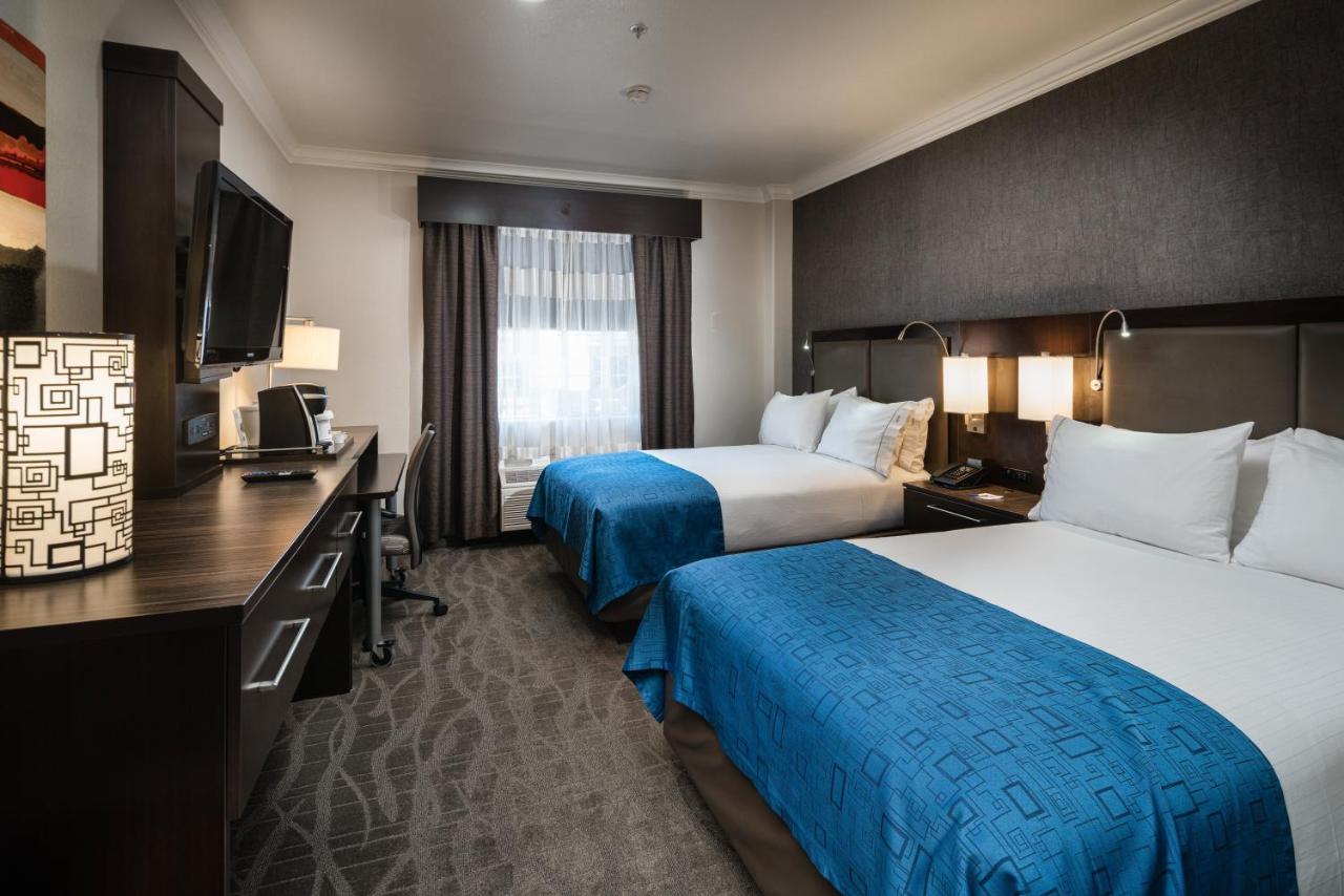 | Holiday Inn Express & Suites Santa Clara, an IHG Hotel