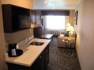 Room #26410314 at Best Western Timpanogos Inn