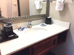 Room #26410314 at Best Western Timpanogos Inn