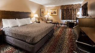 Room #46337513 at Mountain Lake Inn