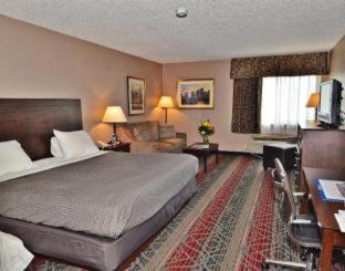 Room #46337513 at Mountain Lake Inn