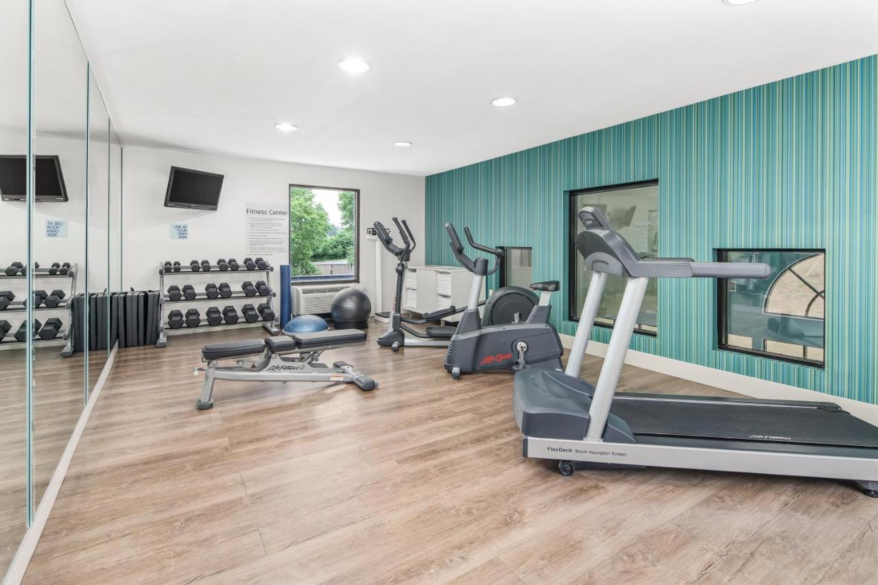  | Holiday Inn Express Hotels & Suites Greenville-Spartanburg/Duncan, an IHG Hotel