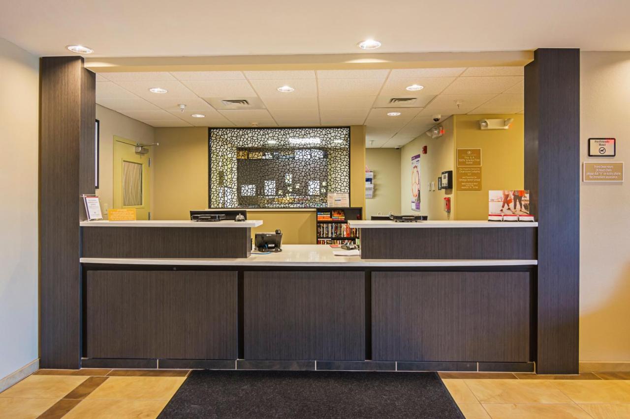 | Candlewood Suites Pensacola - University Area, an IHG Hotel