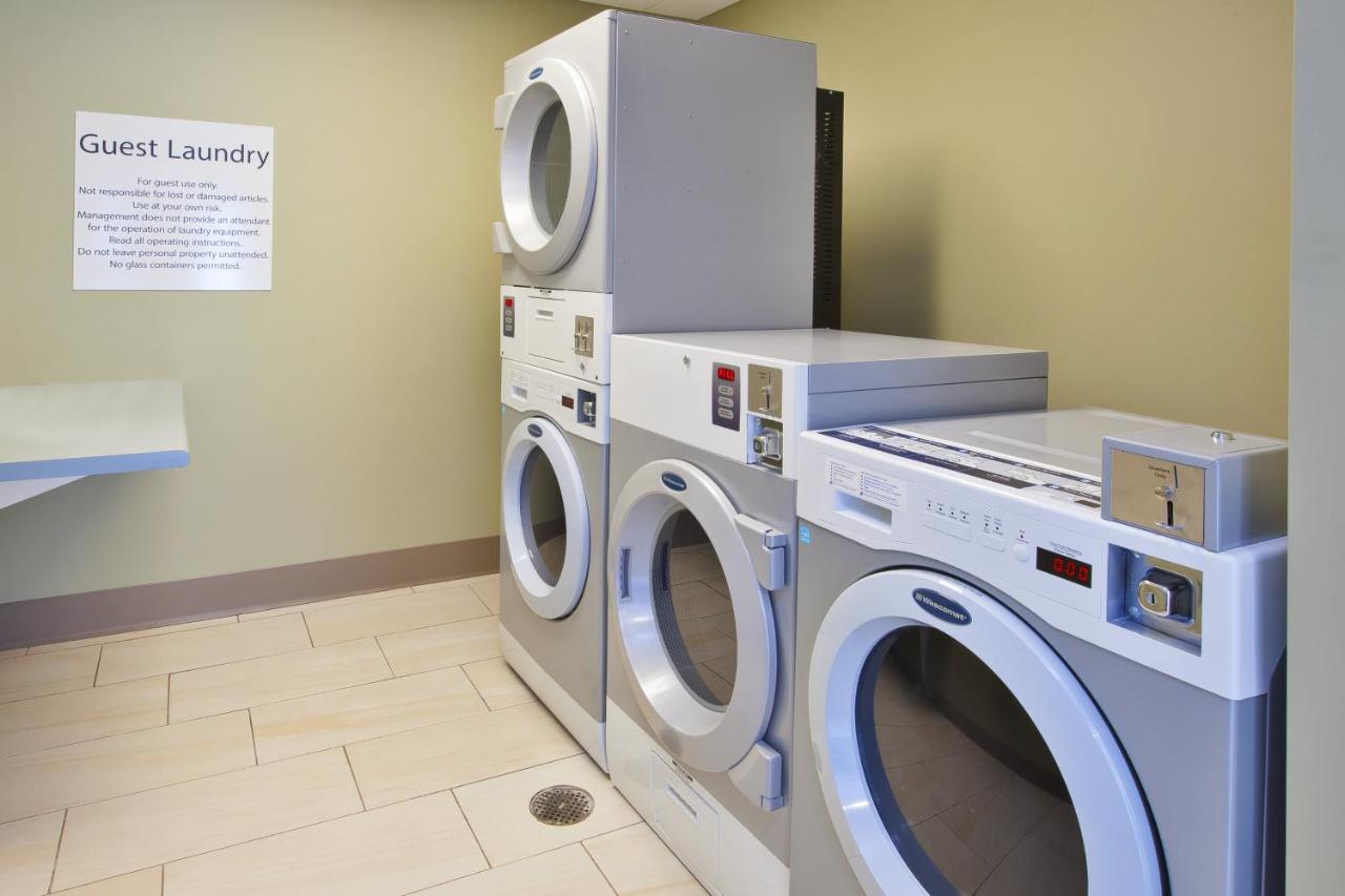 | Holiday Inn Express and Suites South Hill, an IHG Hotel
