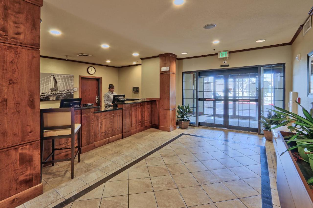 | Staybridge Suites Albuquerque North, an IHG Hotel