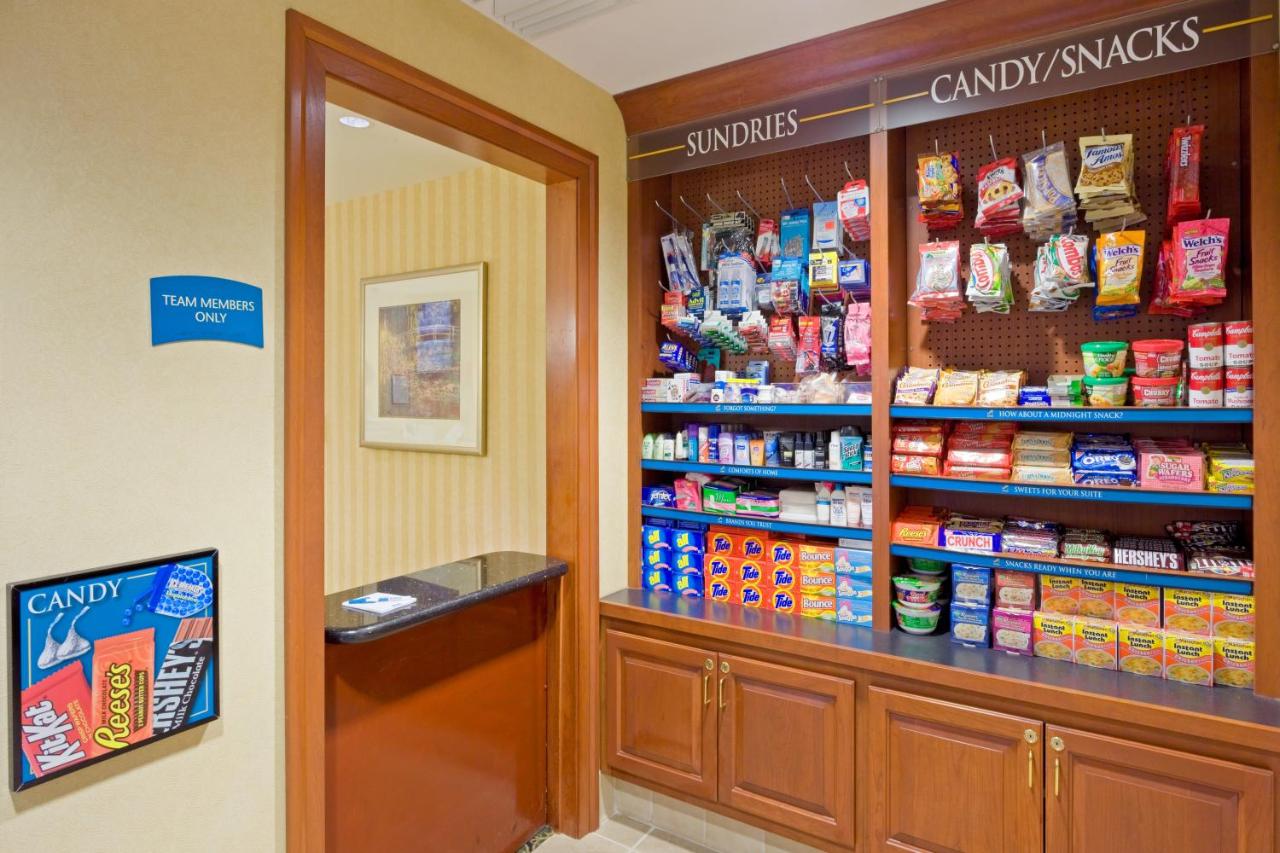 | Staybridge Suites-Philadelphia/Mount Laurel, an IHG Hotel