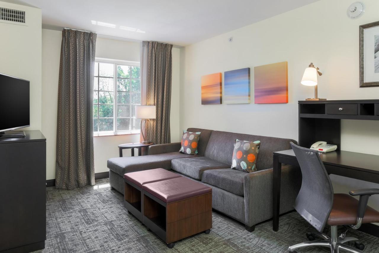 | Staybridge Suites-Philadelphia/Mount Laurel, an IHG Hotel