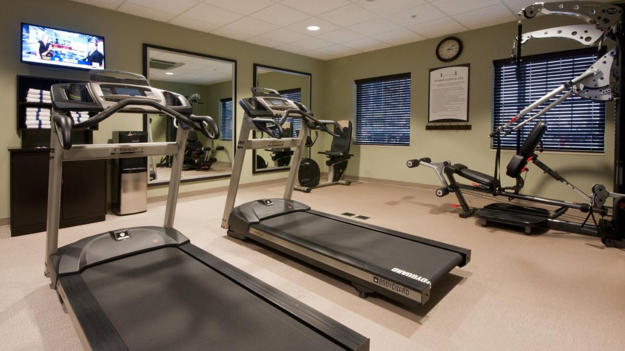 | Staybridge Suites Buffalo-Amherst, an IHG Hotel