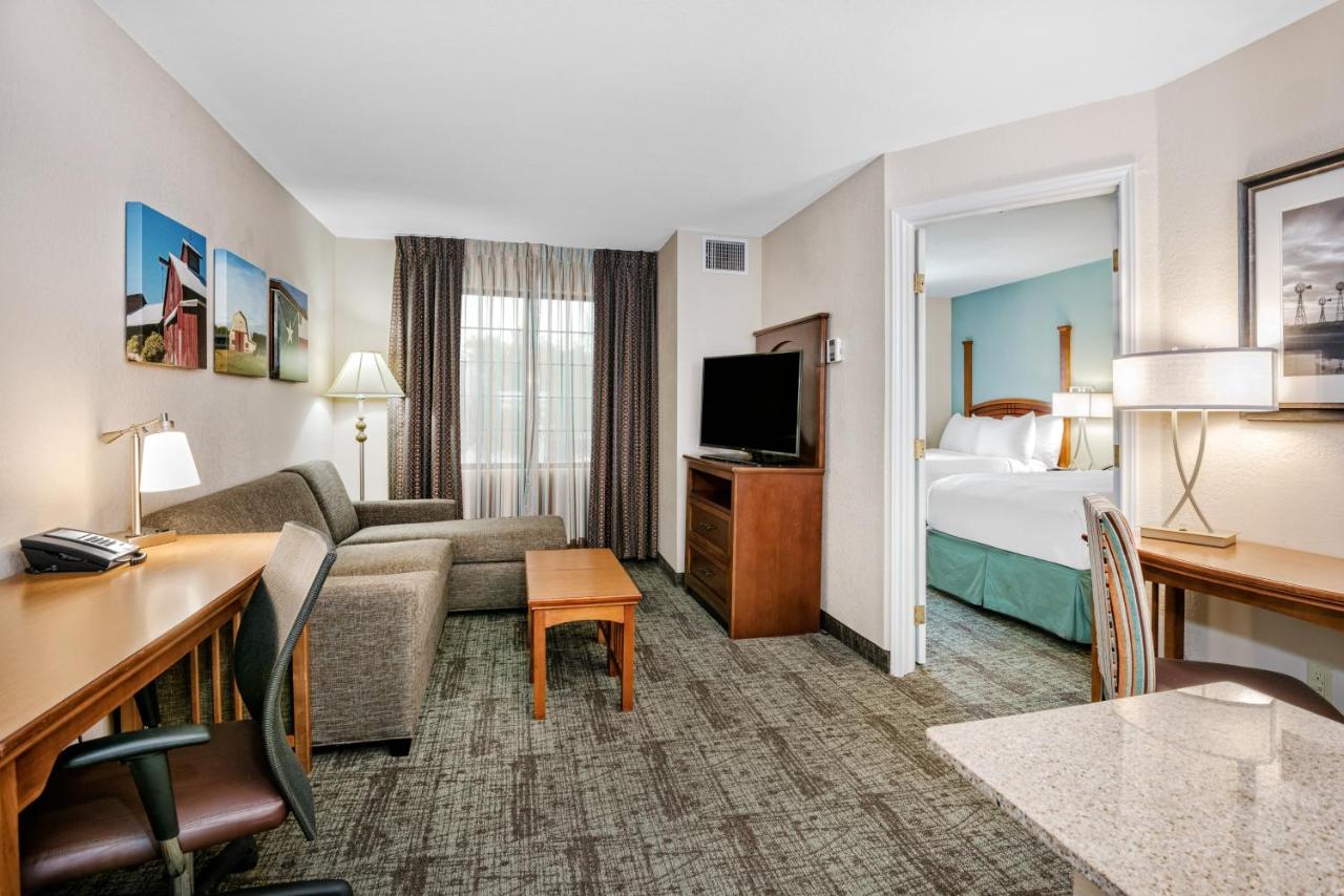 | Staybridge Suites Austin Round Rock, an IHG Hotel
