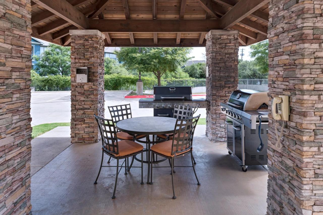 | Staybridge Suites Austin Northwest, an IHG Hotel