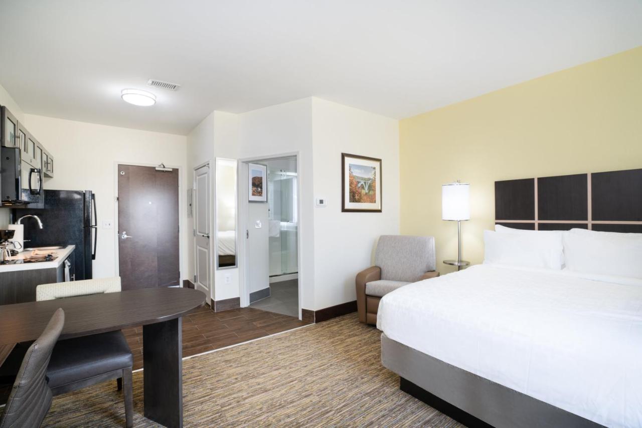 Queen Studio Suite - Hearing Accessible/ Non-Smoking at Candlewood Suites Nashville - Franklin, an IHG Hotel