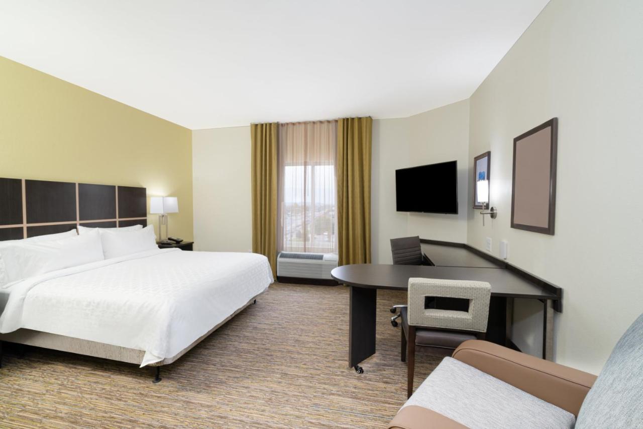 King Studio Suite with Mobility Accessible Tub - Non-Smoking at Candlewood Suites Nashville - Franklin, an IHG Hotel