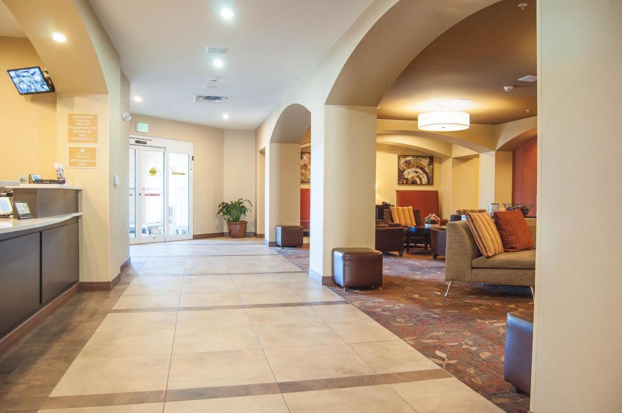 | Candlewood Suites Denver North - Thornton, an IHG Hotel