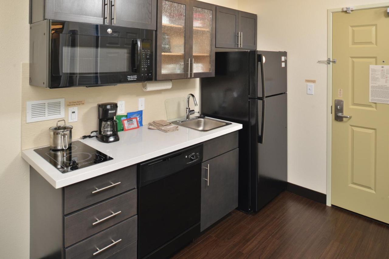 King Studio Suite - River View at Candlewood Suites Eugene Springfield by IHG