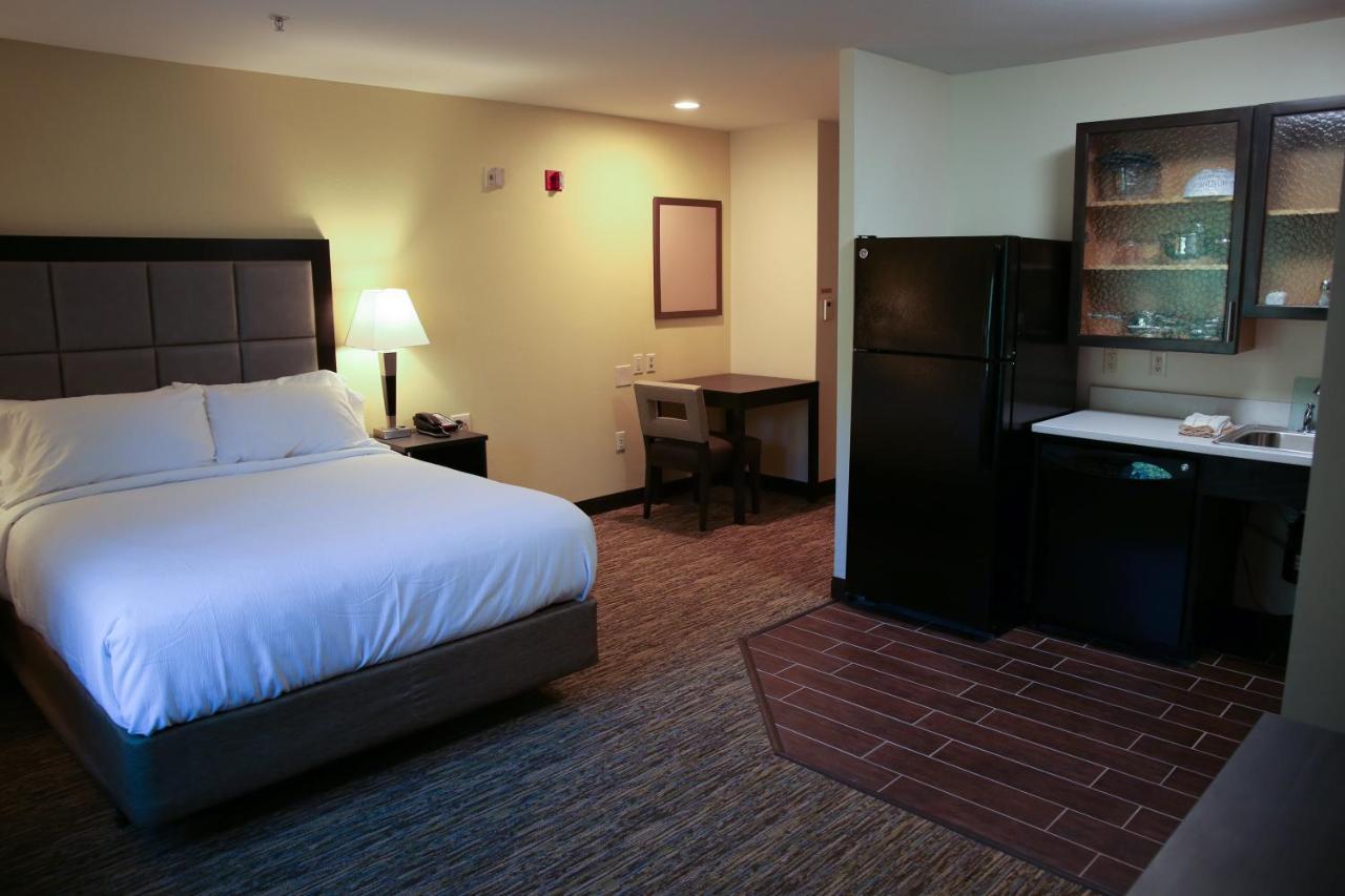 Candlewood Suites - Portland - Scarborough, an IHG Hotel