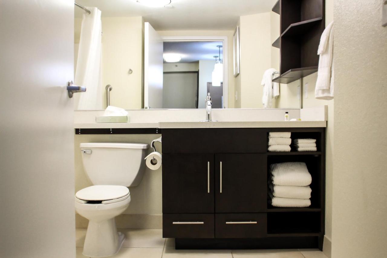 | Candlewood Suites Richmond North-Glen Allen, an IHG Hotel