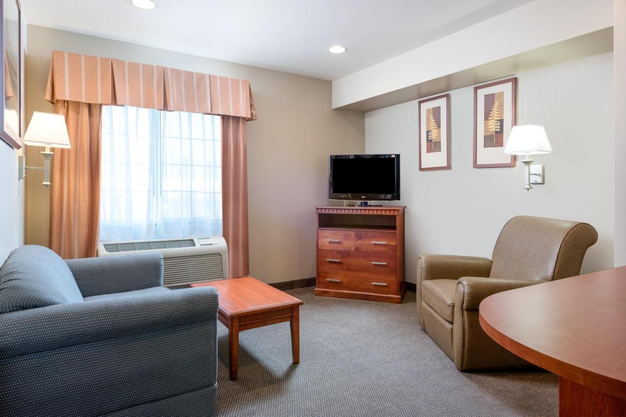 Queen Studio - Disability Access at Candlewood Suites LAX Hawthorne, an IHG Hotel