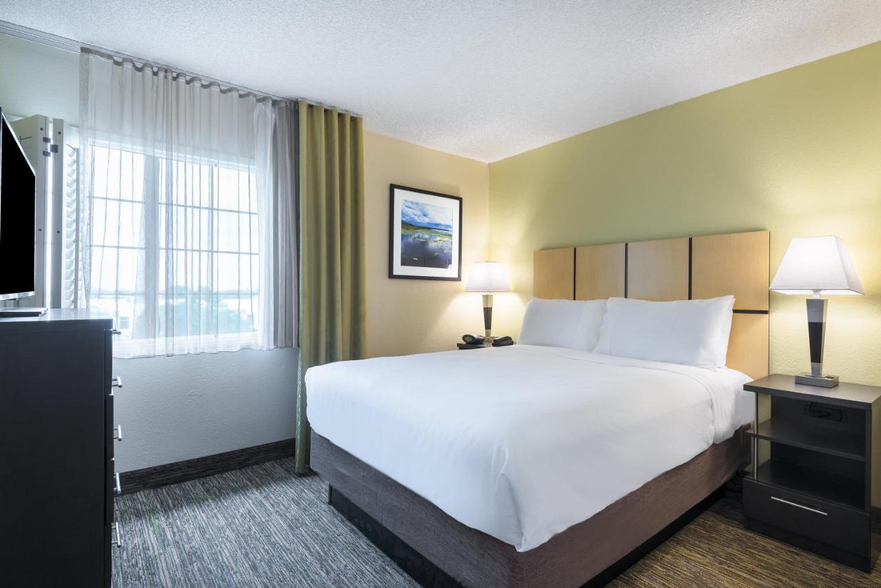 One-Bedroom Suite - Non-Smoking at Candlewood Suites Lake Mary by IHG