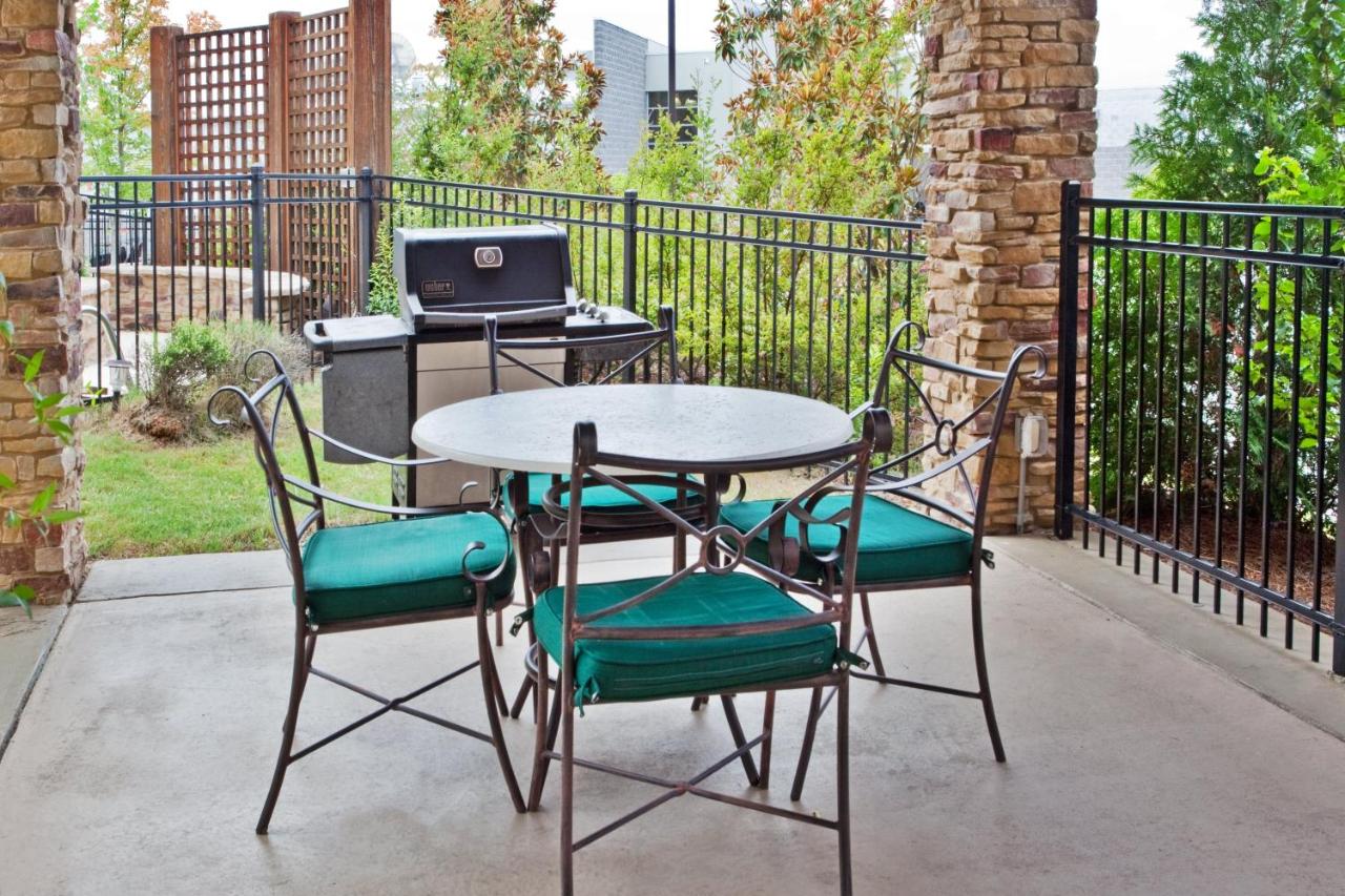 | Staybridge Suites Columbus Ft. Benning, an IHG Hotel