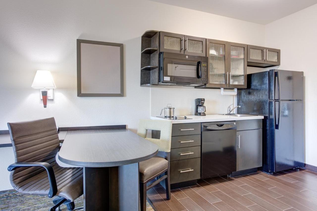 | Candlewood Suites Cut Off - Galliano, an IHG Hotel