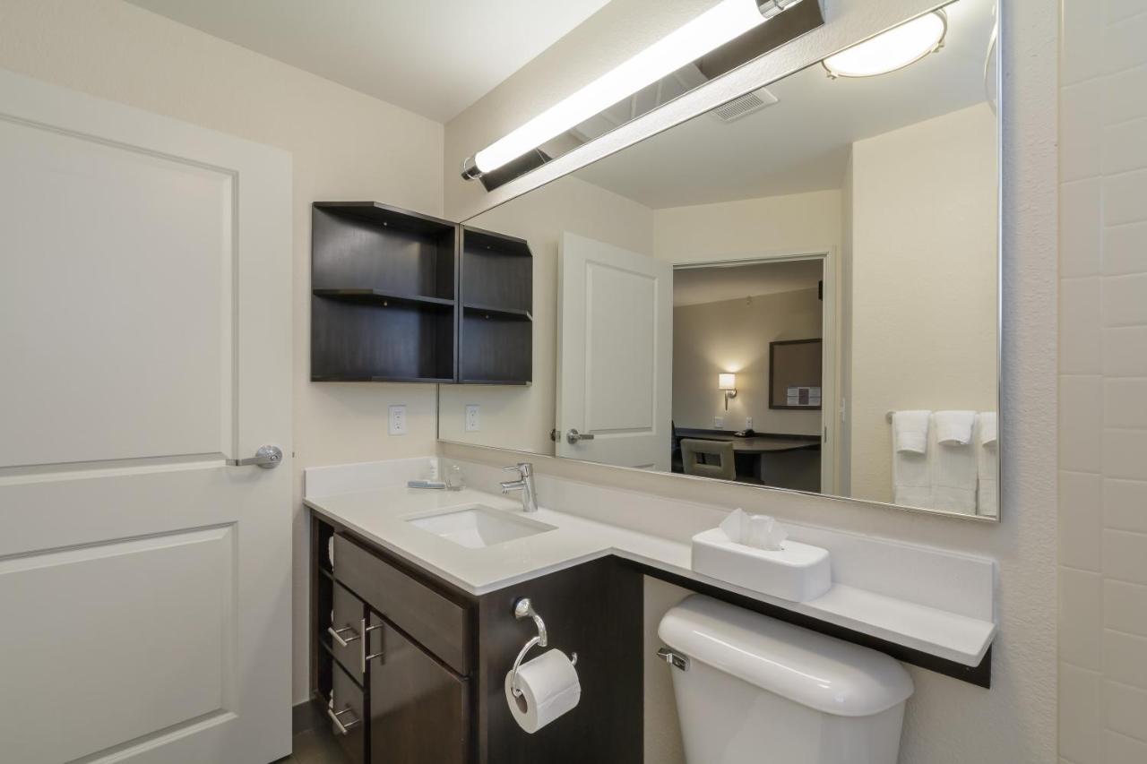 Studio Suite at Candlewood Suites Mishawaka North by IHG