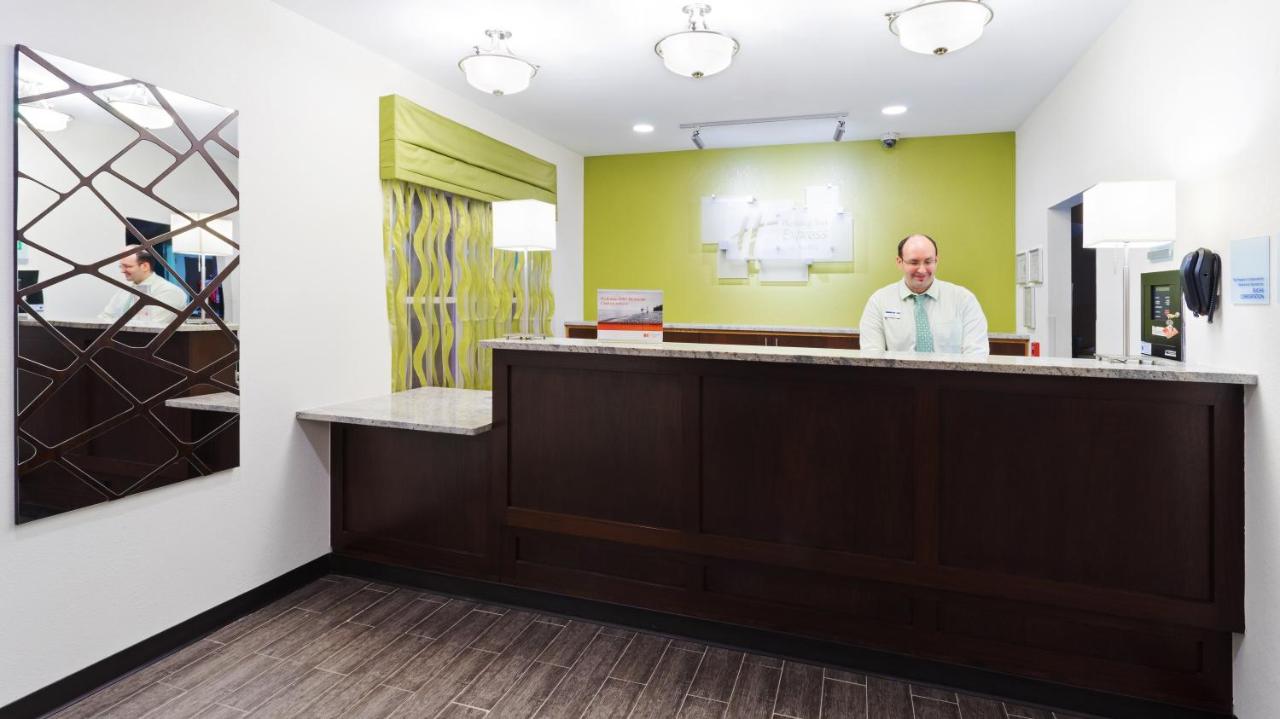  | Holiday Inn Express & Suites Wyomissing, an IHG Hotel