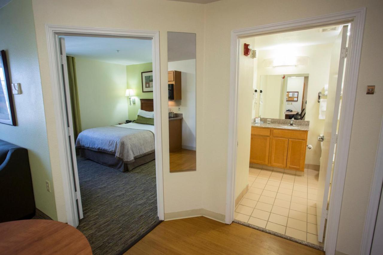 One-Bedroom Suite at Candlewood Suites Port Arthur/Nederland, an IHG Hotel