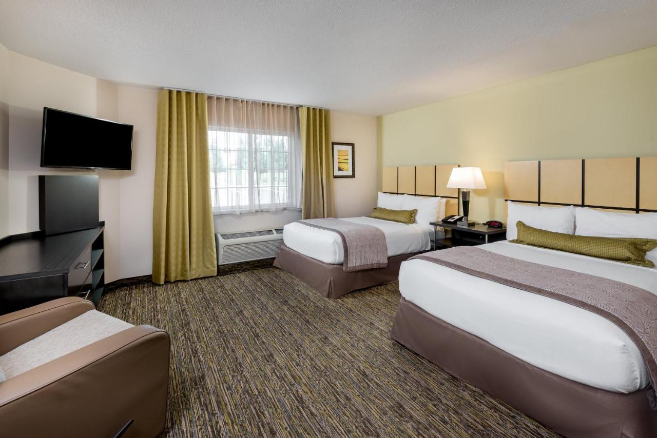 | Candlewood Suites Sterling, an IHG Hotel